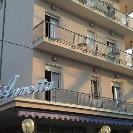 Hotel Annetta Rimini Exterior photo