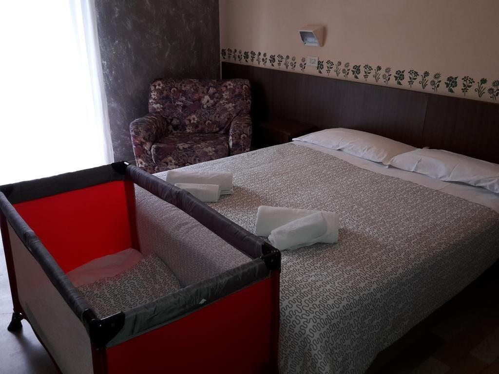 Hotel Annetta Rimini Exterior photo