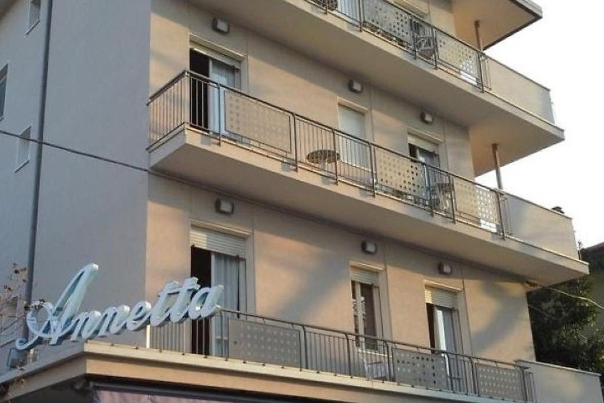 Hotel Annetta Rimini Exterior photo